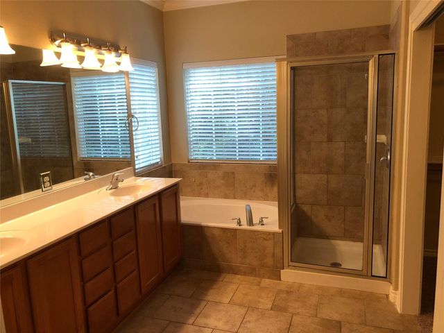 504 W North Loop BLVD A, Austin, TX 78751