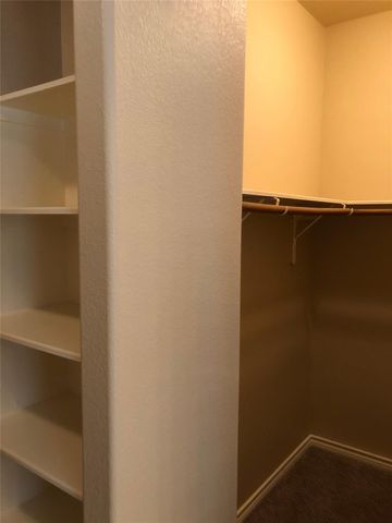 504 W North Loop BLVD A, Austin, TX 78751