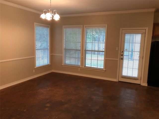504 W North Loop BLVD A, Austin, TX 78751