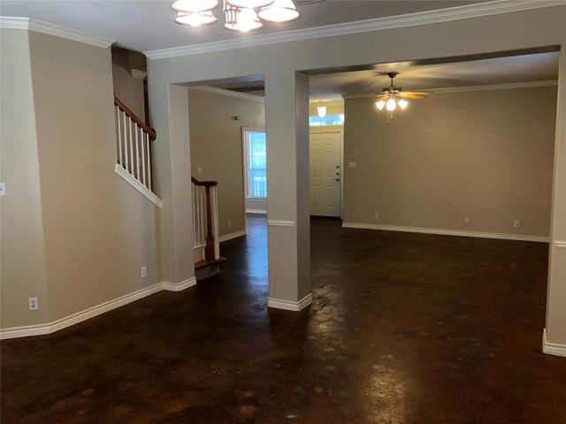 504 W North Loop BLVD A, Austin, TX 78751