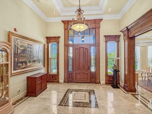 9915 Spyglass Cir, Auburn, CA 95602