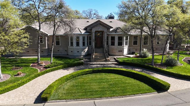 9915 Spyglass Cir, Auburn, CA 95602