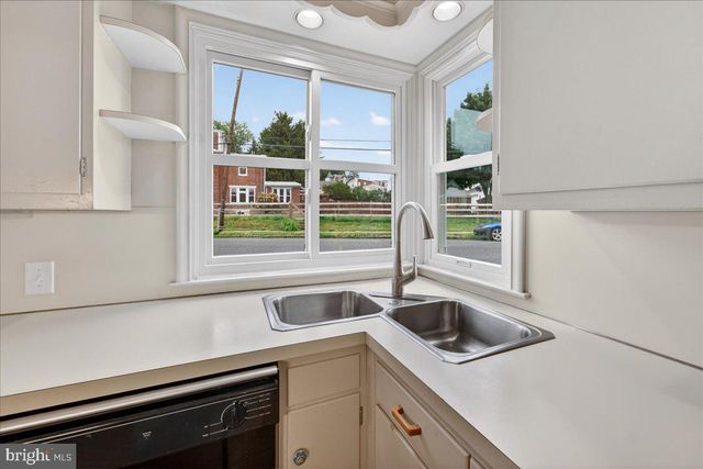100 COLLEGE ST, Boyertown, PA 19512