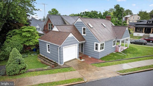 100 COLLEGE ST, Boyertown, PA 19512