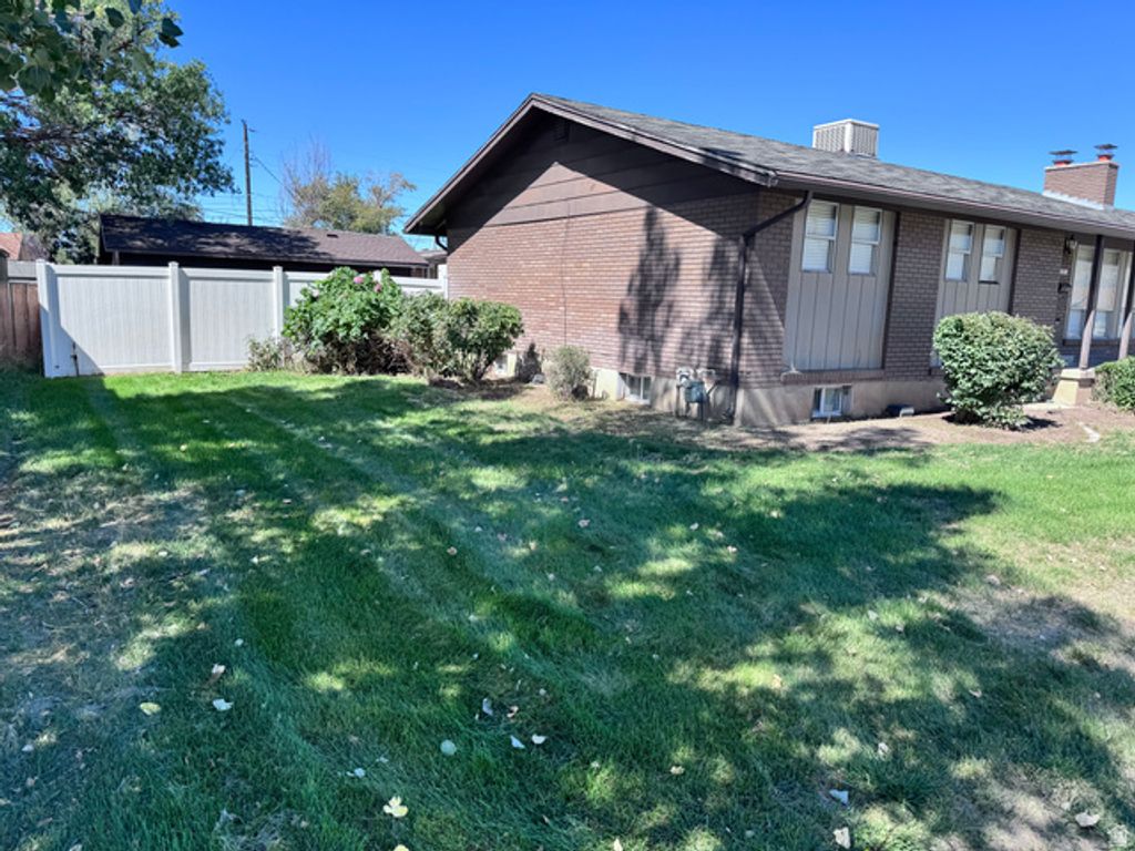 4309 S 2150 W, Roy, UT 84067 — photo 4