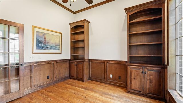 2209 Crestwood Drive, Jones, OK 73049