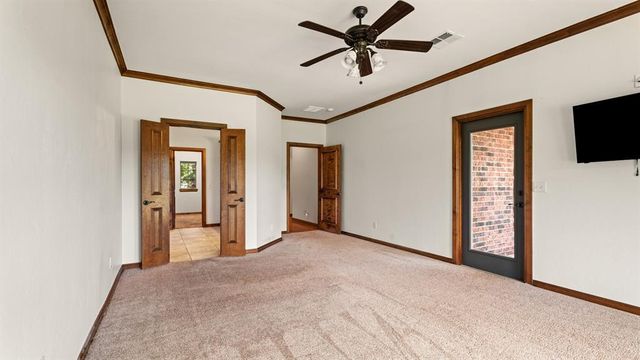 2209 Crestwood Drive, Jones, OK 73049