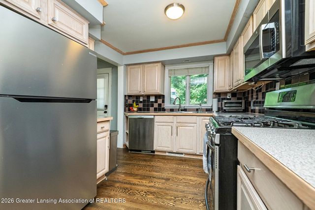 2227 Hamilton Road, Okemos, MI 48864