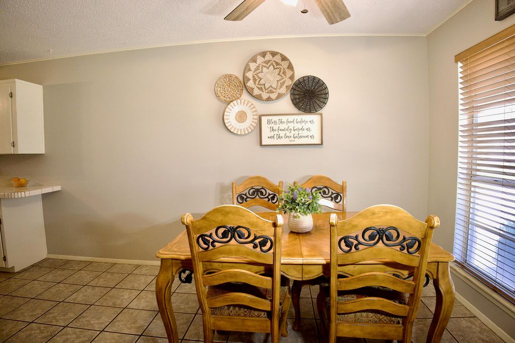 Image 9 of property listing at 3319 Chatterton Drive, San Angelo, TX 76904