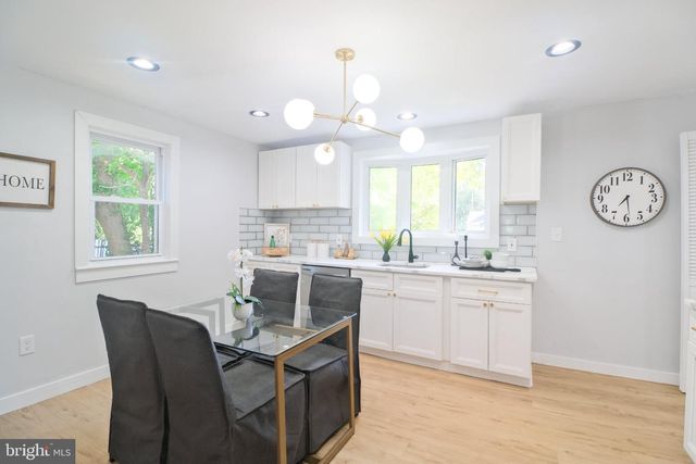 1468 PENNINGTON RD, Trenton, NJ 08618