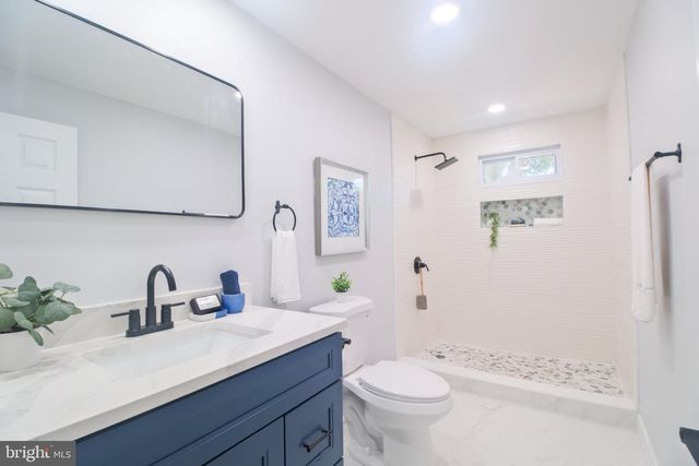 1468 PENNINGTON RD, Trenton, NJ 08618