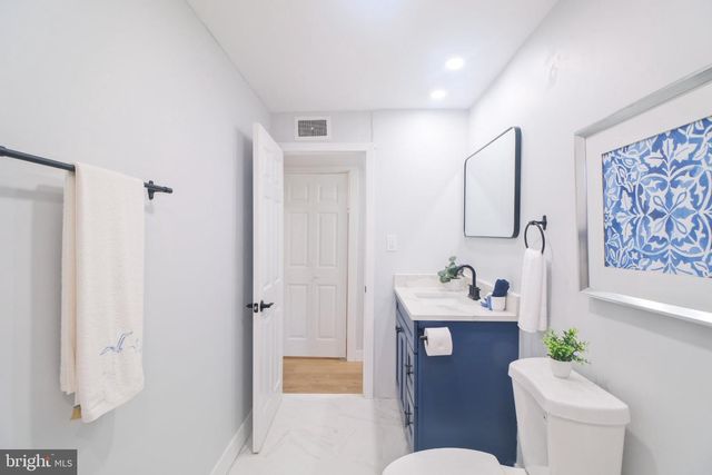 1468 PENNINGTON RD, Trenton, NJ 08618