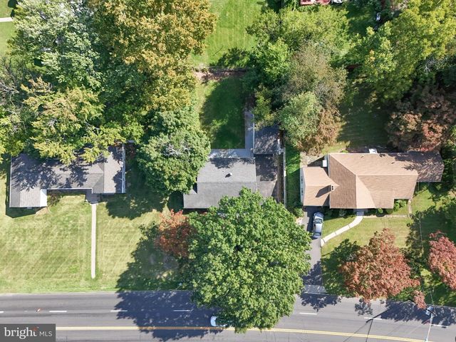 1468 PENNINGTON RD, Trenton, NJ 08618