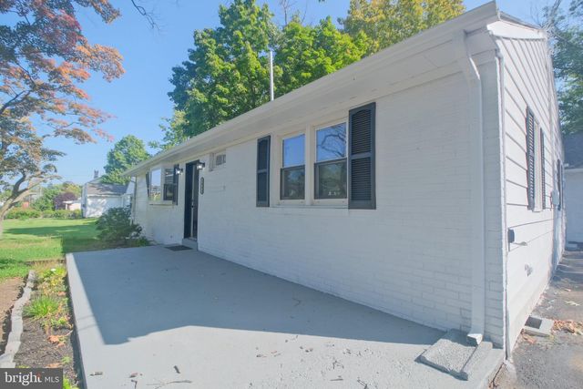 1468 PENNINGTON RD, Trenton, NJ 08618
