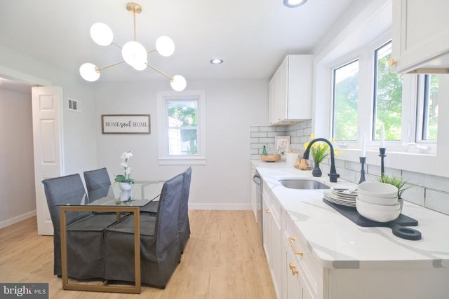 1468 PENNINGTON RD, Trenton, NJ 08618