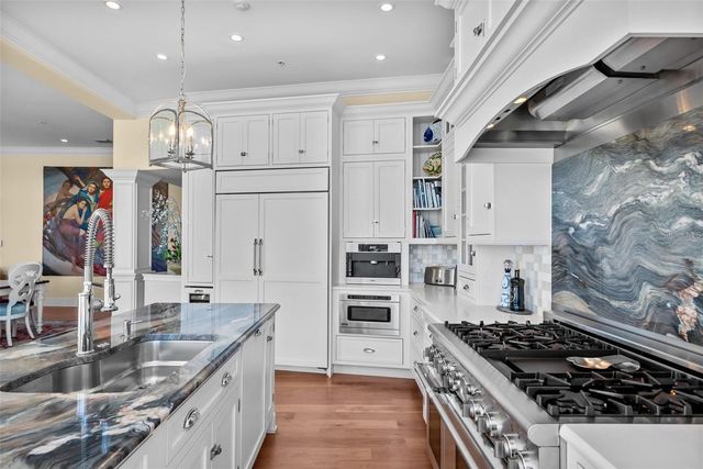 3750 BAYOU LOUISE LANE, Sarasota, FL 34242