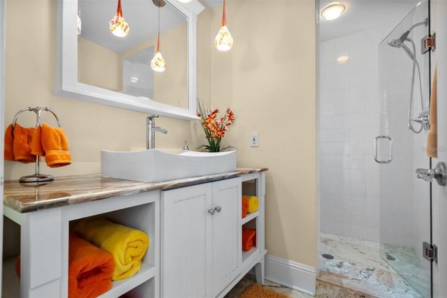 3750 BAYOU LOUISE LANE, Sarasota, FL 34242