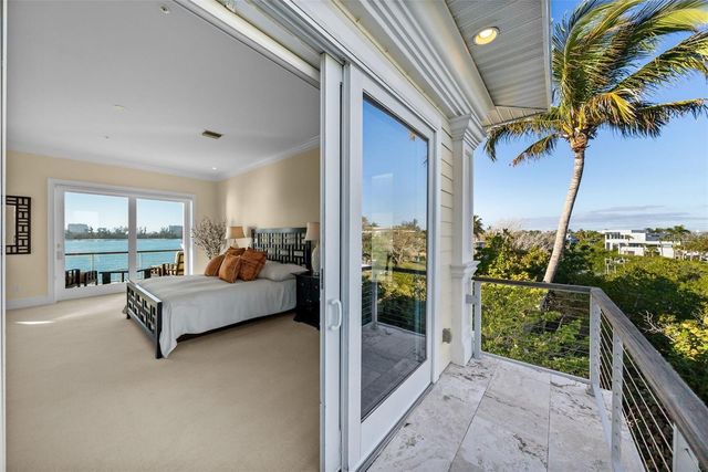 3750 BAYOU LOUISE LANE, Sarasota, FL 34242