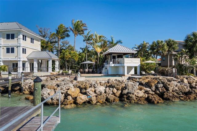 3750 BAYOU LOUISE LANE, Sarasota, FL 34242