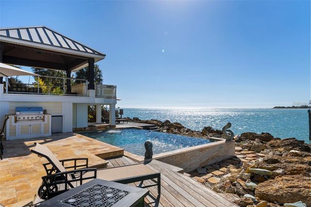 3750 BAYOU LOUISE LANE, Sarasota, FL 34242