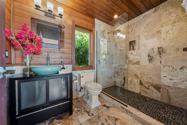 3750 BAYOU LOUISE LANE, Sarasota, FL 34242