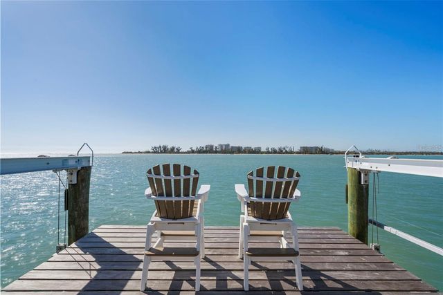 3750 BAYOU LOUISE LANE, Sarasota, FL 34242