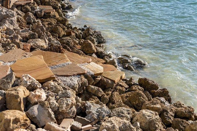 3750 BAYOU LOUISE LANE, Sarasota, FL 34242