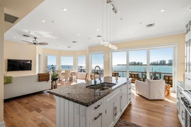 3750 BAYOU LOUISE LANE, Sarasota, FL 34242