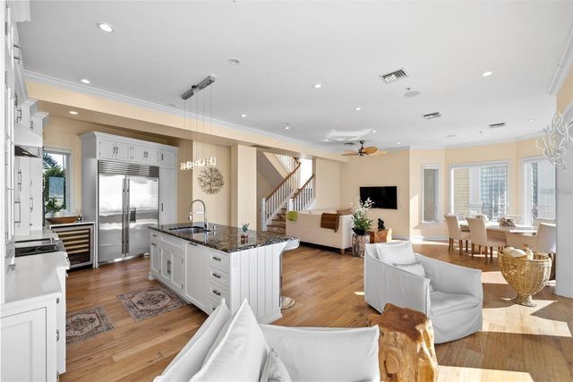 3750 BAYOU LOUISE LANE, Sarasota, FL 34242