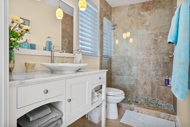 3750 BAYOU LOUISE LANE, Sarasota, FL 34242