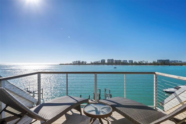 3750 BAYOU LOUISE LANE, Sarasota, FL 34242