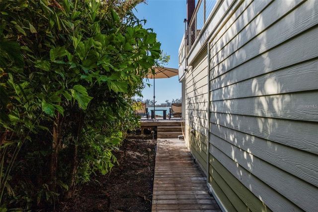 3750 BAYOU LOUISE LANE, Sarasota, FL 34242