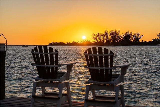 3750 BAYOU LOUISE LANE, Sarasota, FL 34242