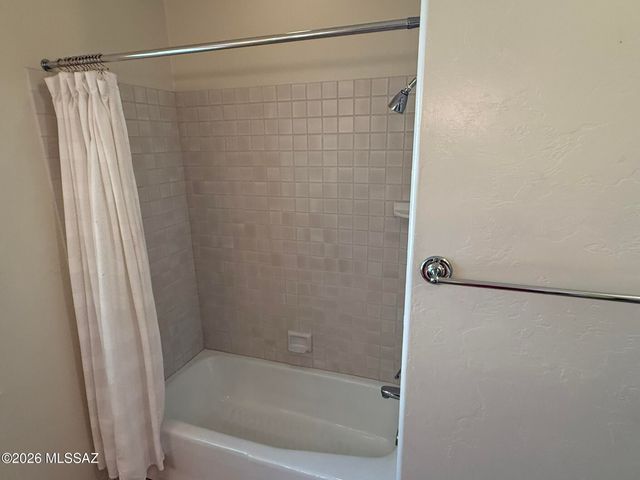 6141 N Paseo Zaldivar, Tucson, AZ 85750
