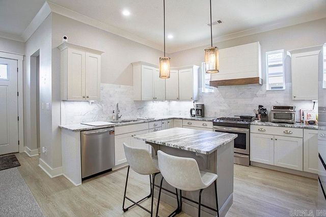 301 Parker, North Little Rock, AR 72114