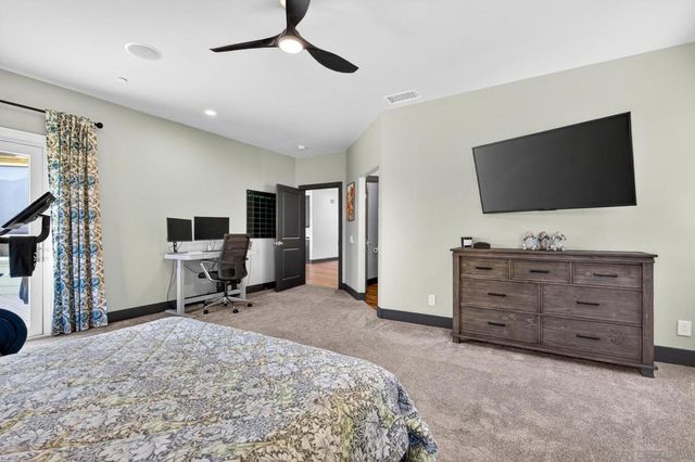 296 East Lane, El Cajon, CA 92021