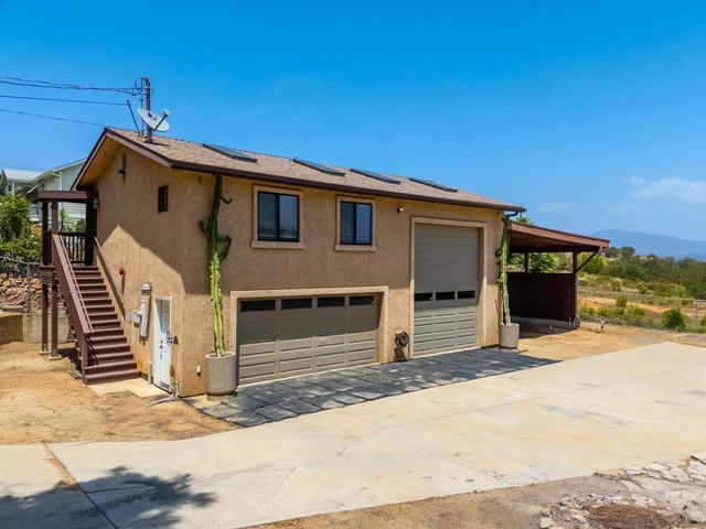 296 East Lane, El Cajon, CA 92021