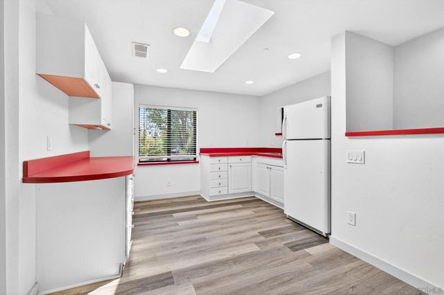 296 East Lane, El Cajon, CA 92021