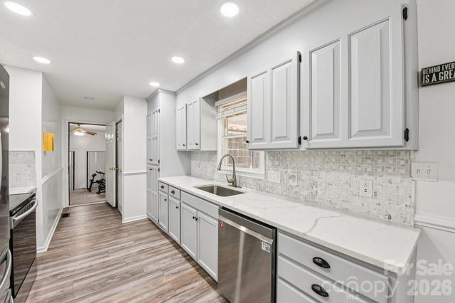 140 Clearview Road, Statesville, NC 28625