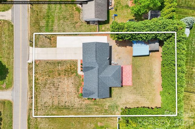 140 Clearview Road, Statesville, NC 28625