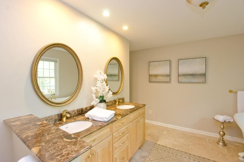 Image 22 of property listing at 2065 Renault Lane, Atlanta, GA 30345