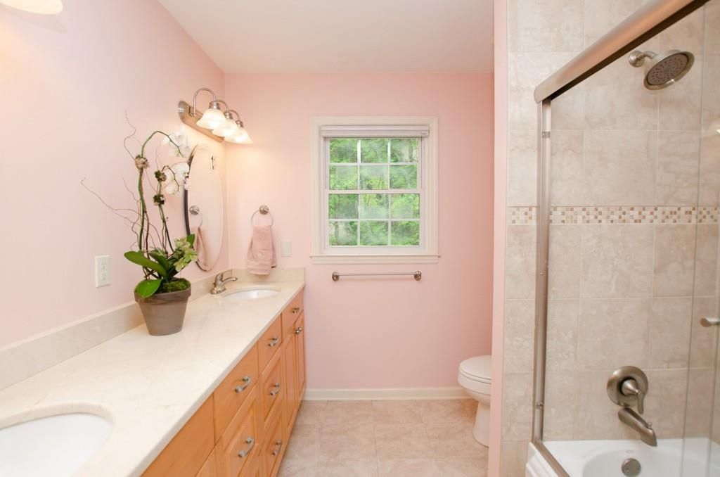 Image 31 of property listing at 2065 Renault Lane, Atlanta, GA 30345