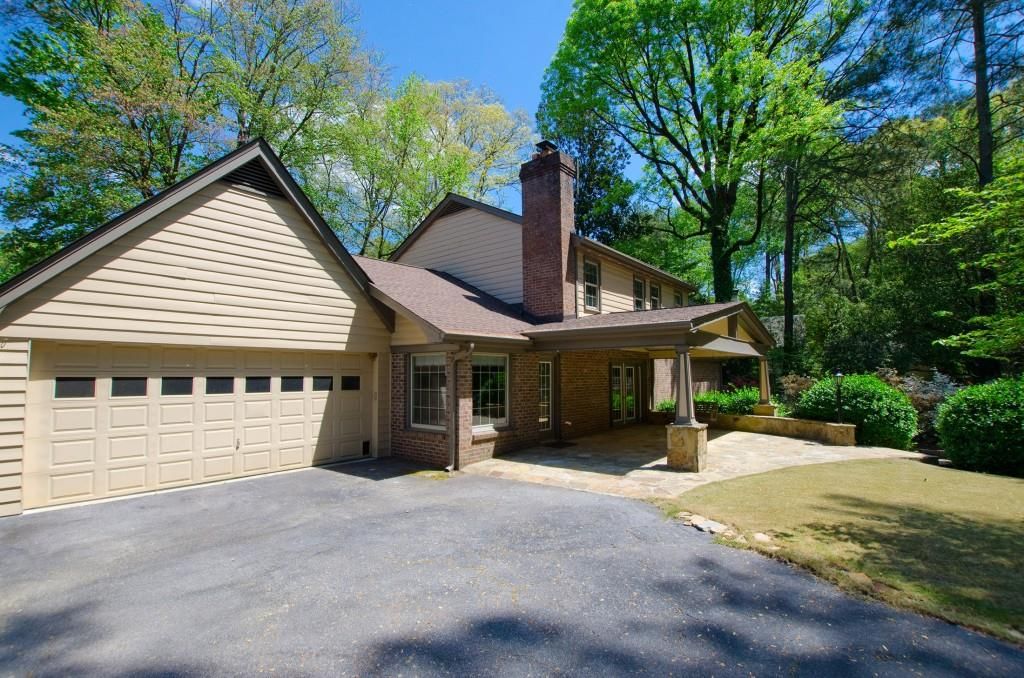 Image 42 of property listing at 2065 Renault Lane, Atlanta, GA 30345