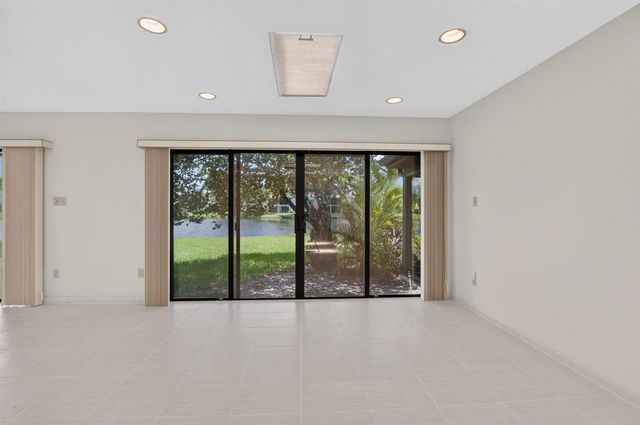 21877 Arriba Real, Boca Raton, FL 33433