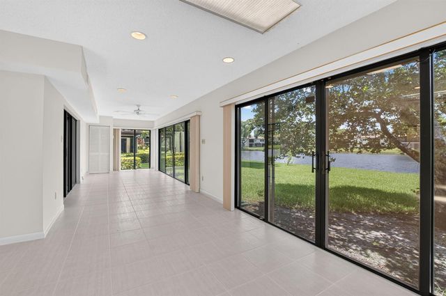 21877 Arriba Real, Boca Raton, FL 33433