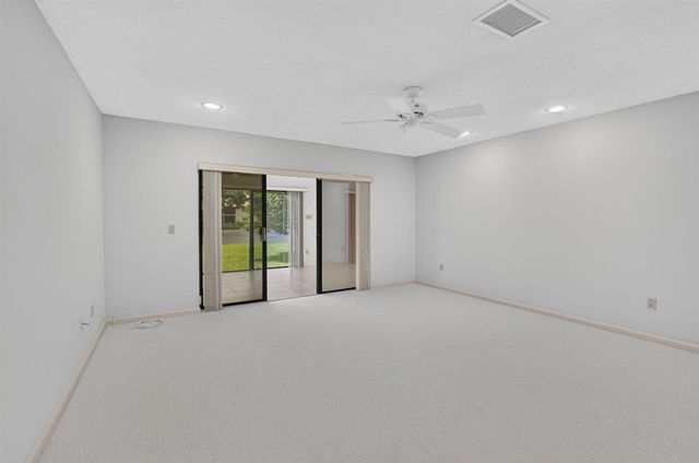 21877 Arriba Real, Boca Raton, FL 33433