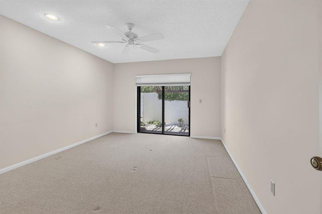 21877 Arriba Real, Boca Raton, FL 33433
