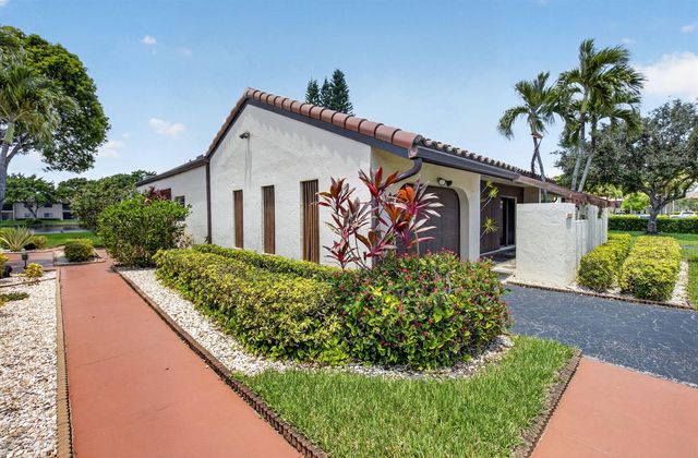 21877 Arriba Real, Boca Raton, FL 33433