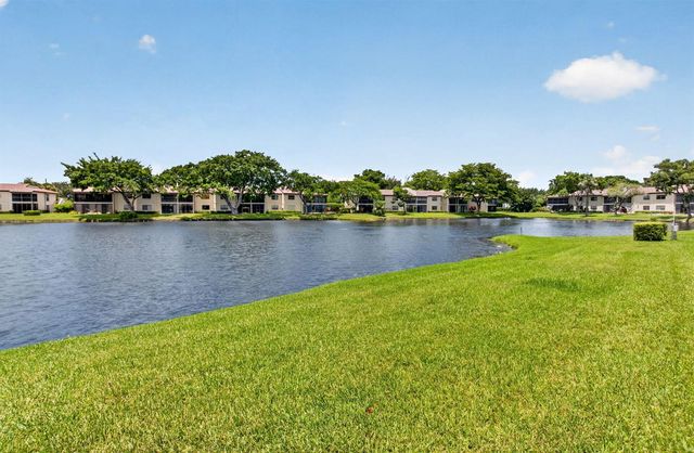 21877 Arriba Real, Boca Raton, FL 33433