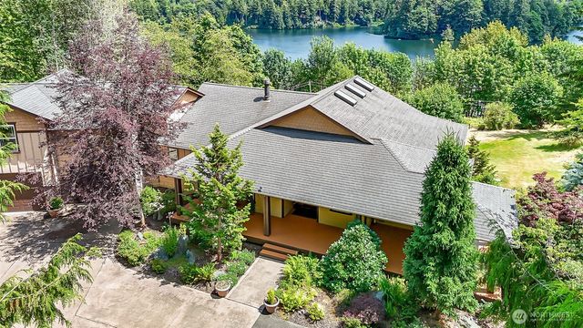 23738 Carlson Place, Mount Vernon, WA 98274